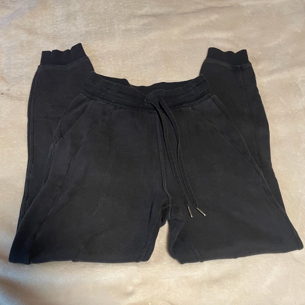 Lululemon black scuba jogger sweatpants size 2
